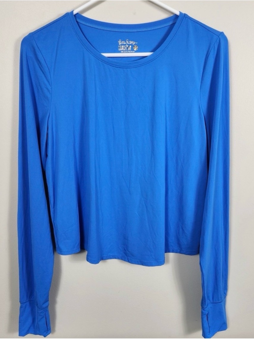💕EUC Lilly Pulitzer Long Sleeve Luxletic Active top in Bright Blue